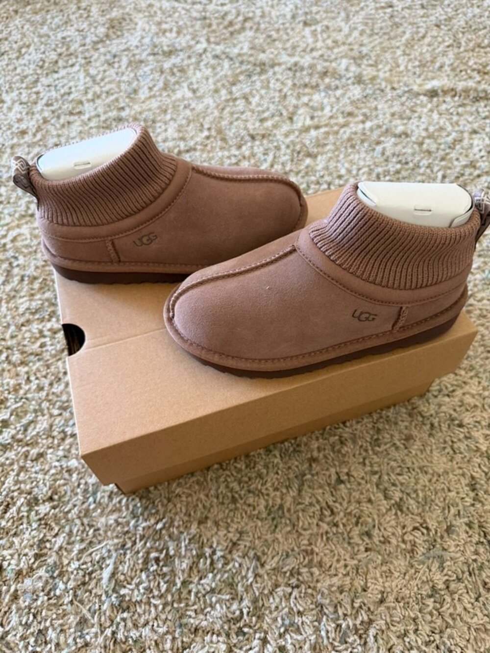 UGG T Classic Ultra Stretch Cuff Slippers Sz 12 Kids